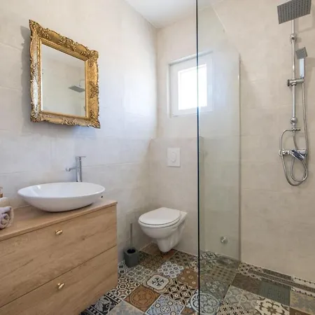 Apartment Tiny In Peaceful Part Of Medjugorje